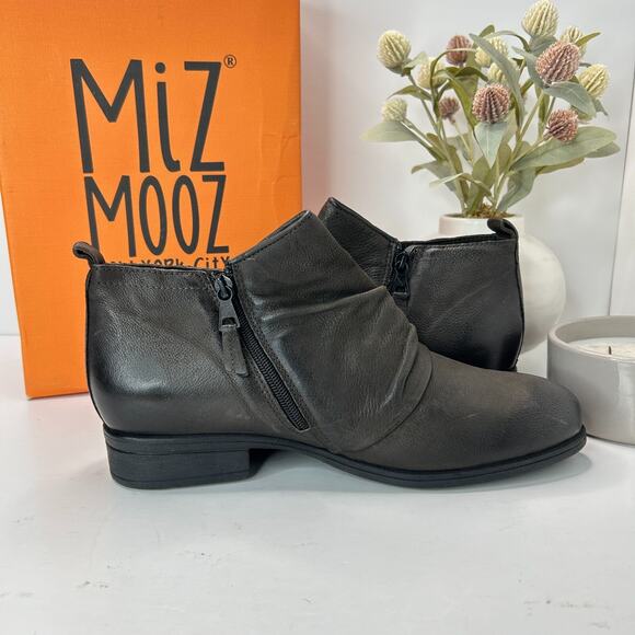 Miz Mooz Snap Wide Leather Studded Boot Ash Side Zip Women EU 41/10.5 Tried On - Picture 7 of 10